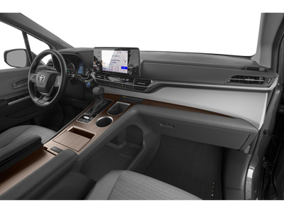 2024 Toyota Sienna LE