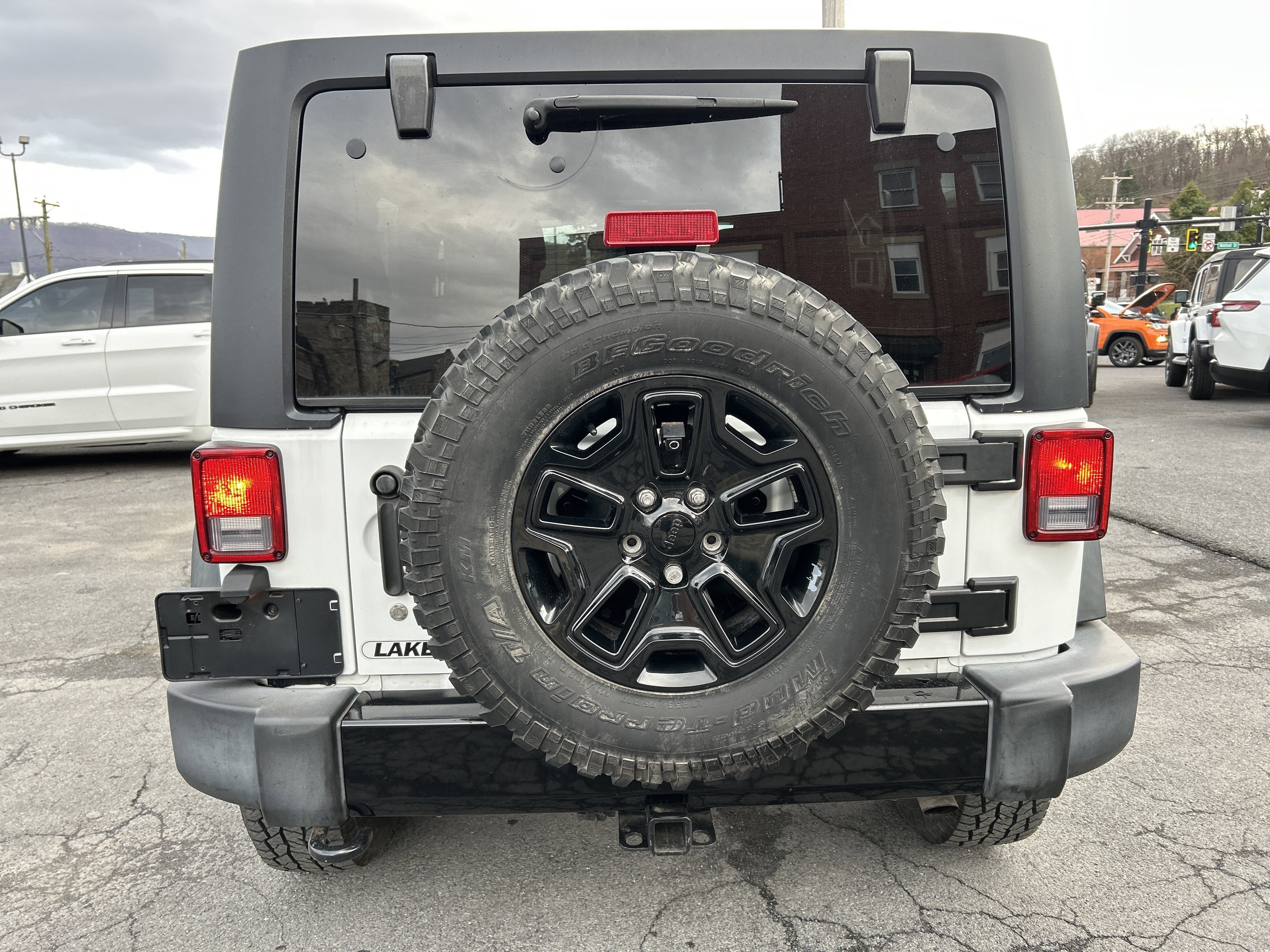 2017 Jeep WRANGLER UNL WILLY'S