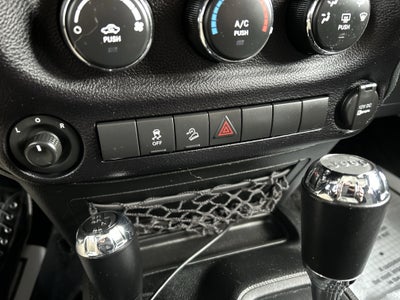 2017 Jeep WRANGLER UNL WILLY'S