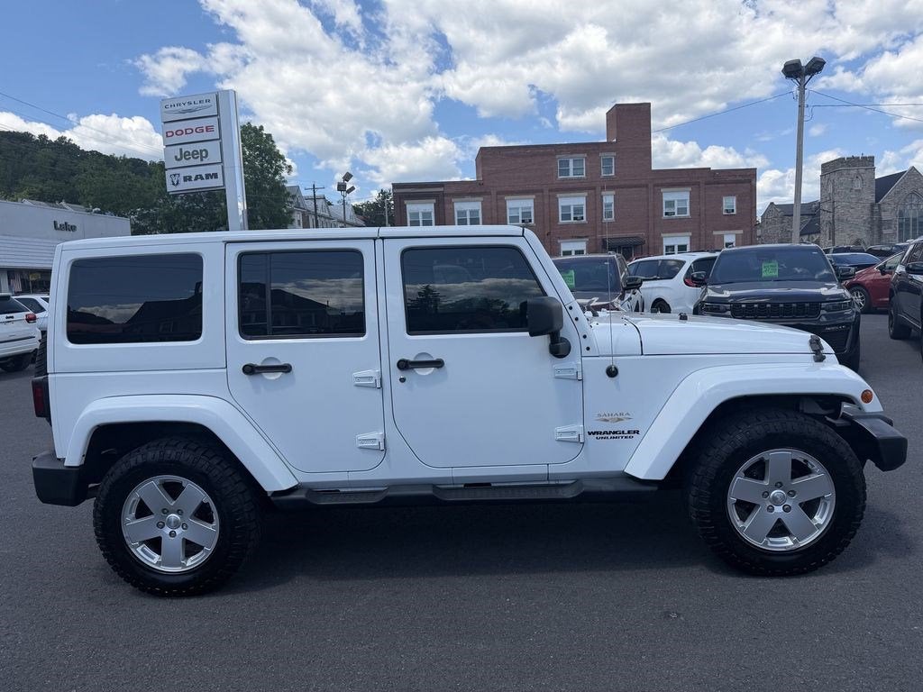2012 Jeep Wrangler Unlimited Sahara