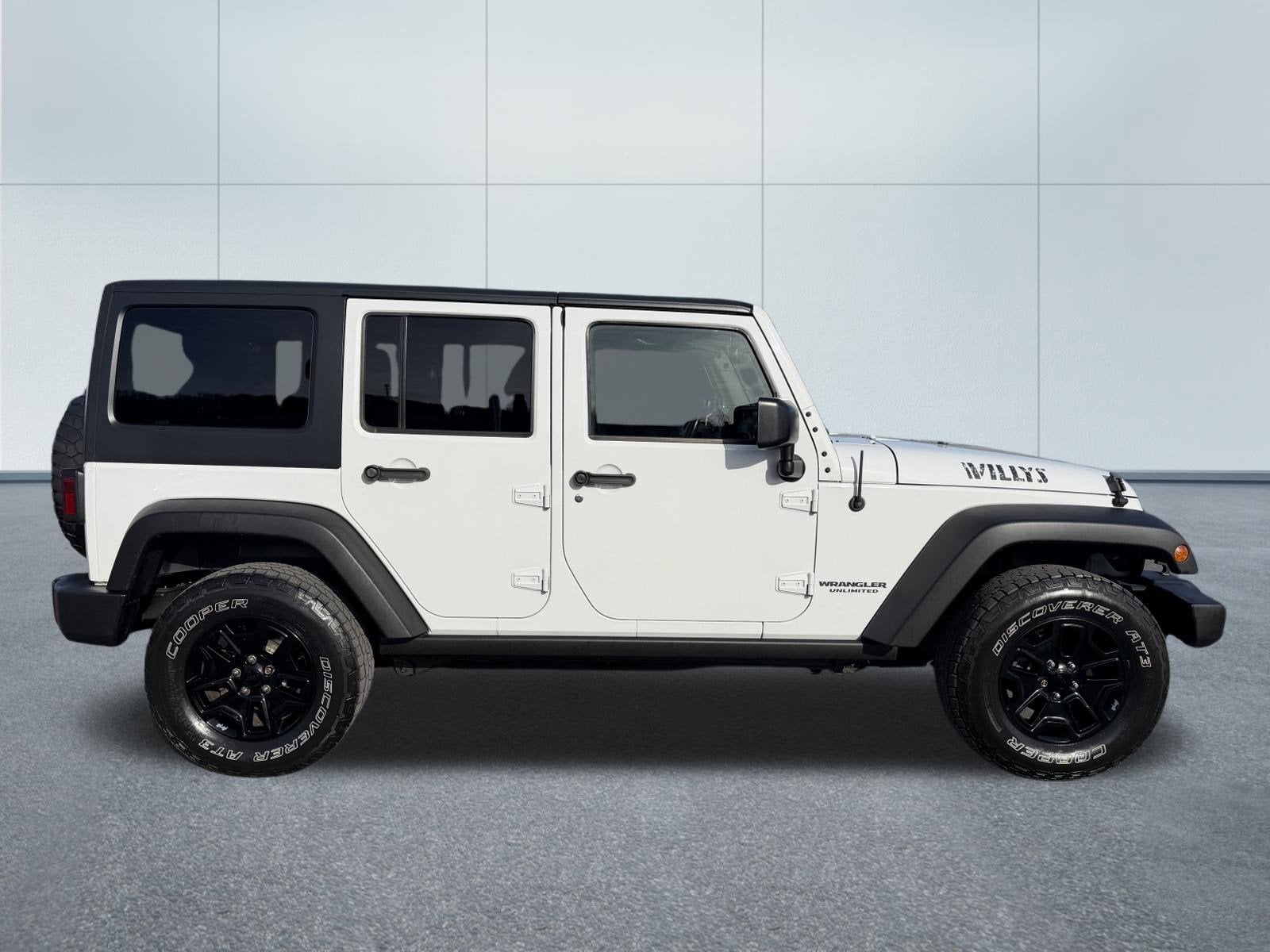 2016 Jeep WRANGLER UNL WILLYS W