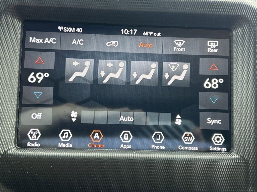 2019 Jeep WRANGLER UNL SAHARA