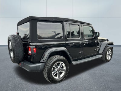 2018 Jeep WRANGLER UNL SAHARA