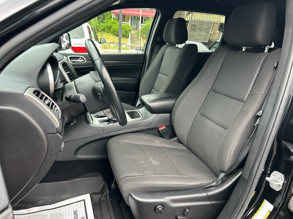2021 Jeep Grand Cherokee Laredo E