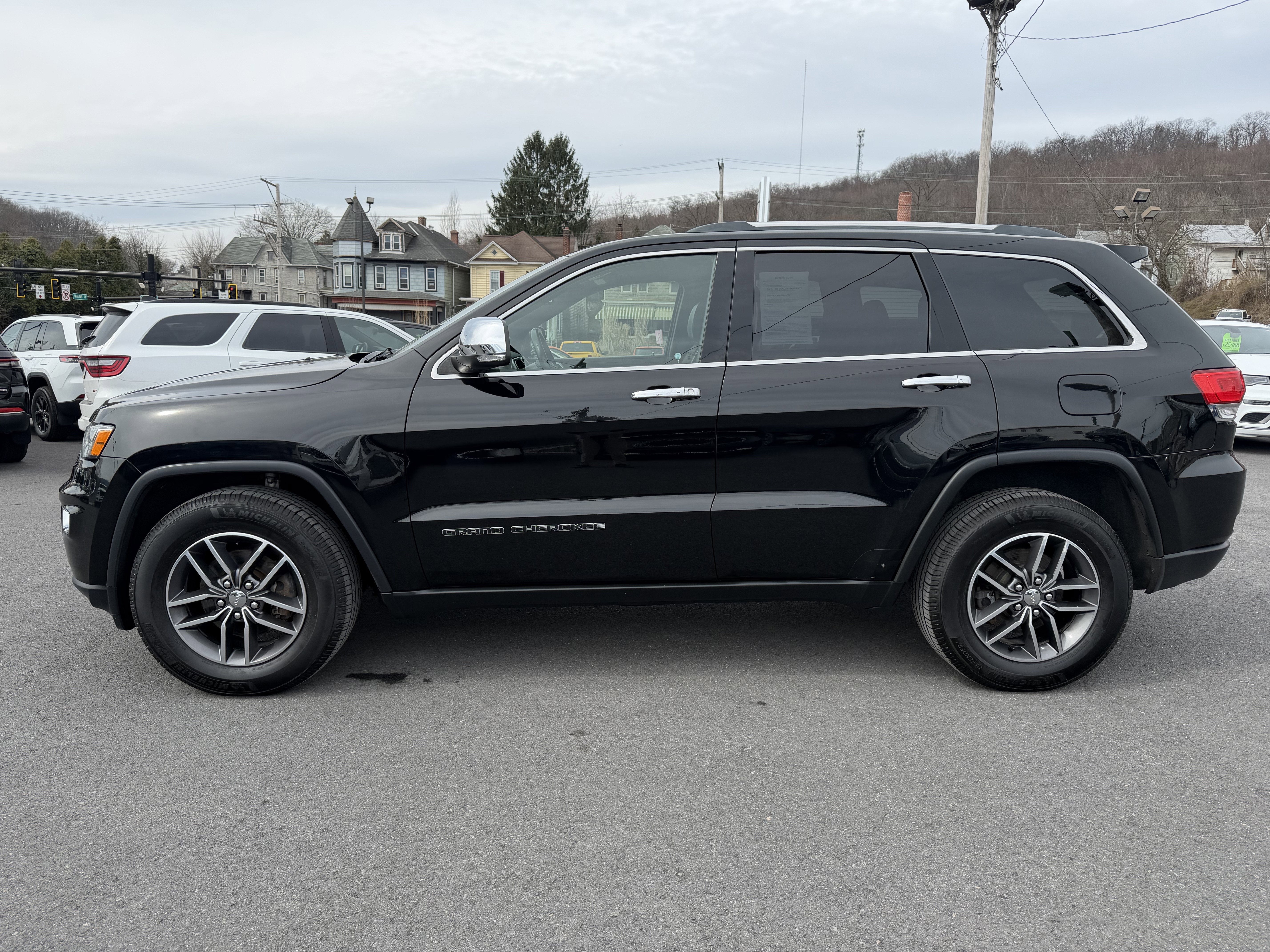 2018 Jeep GRAND CHEROKEE LIMITED