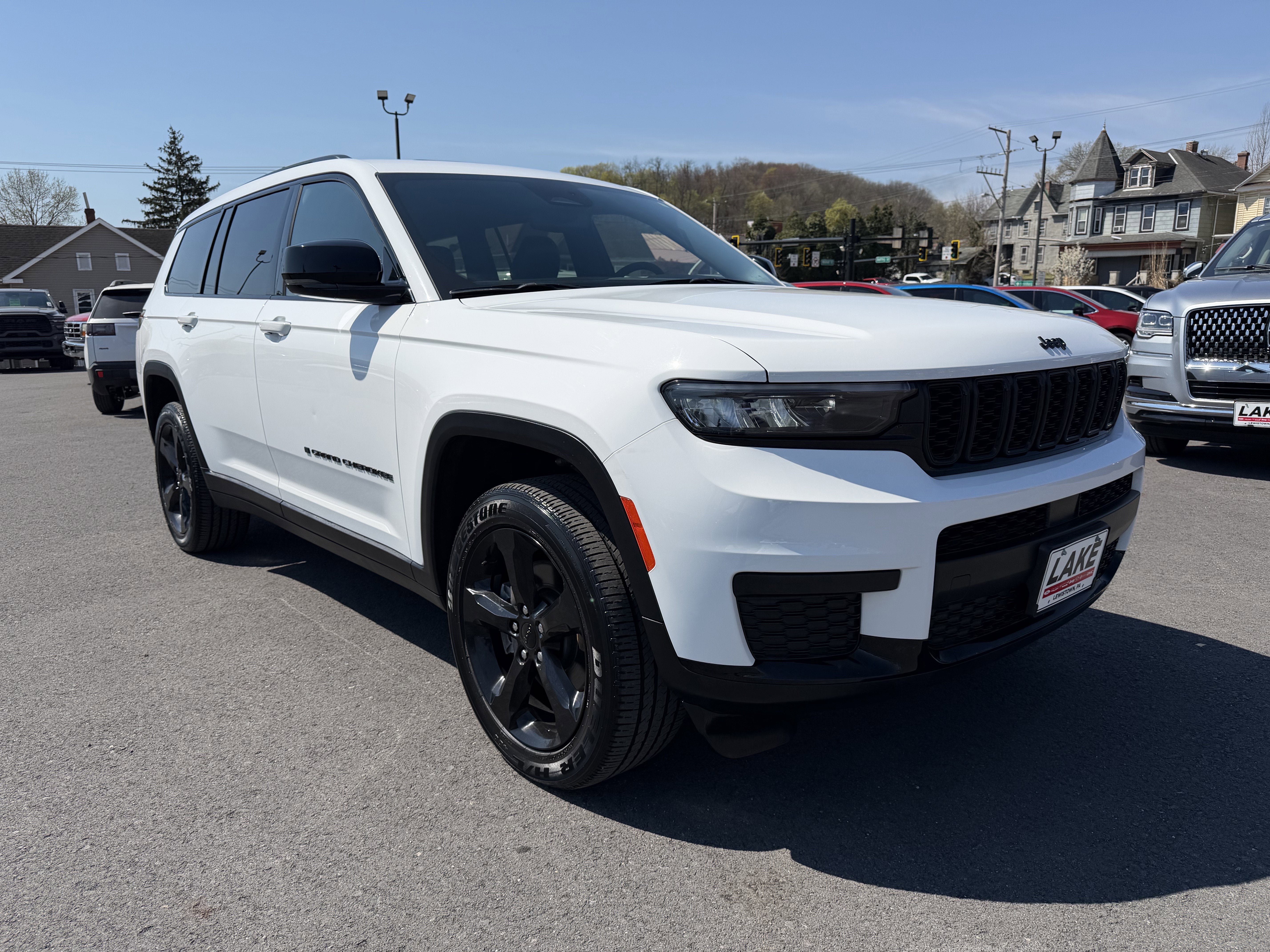 2023 Jeep GRAND CHEROKEE ALTITUDE