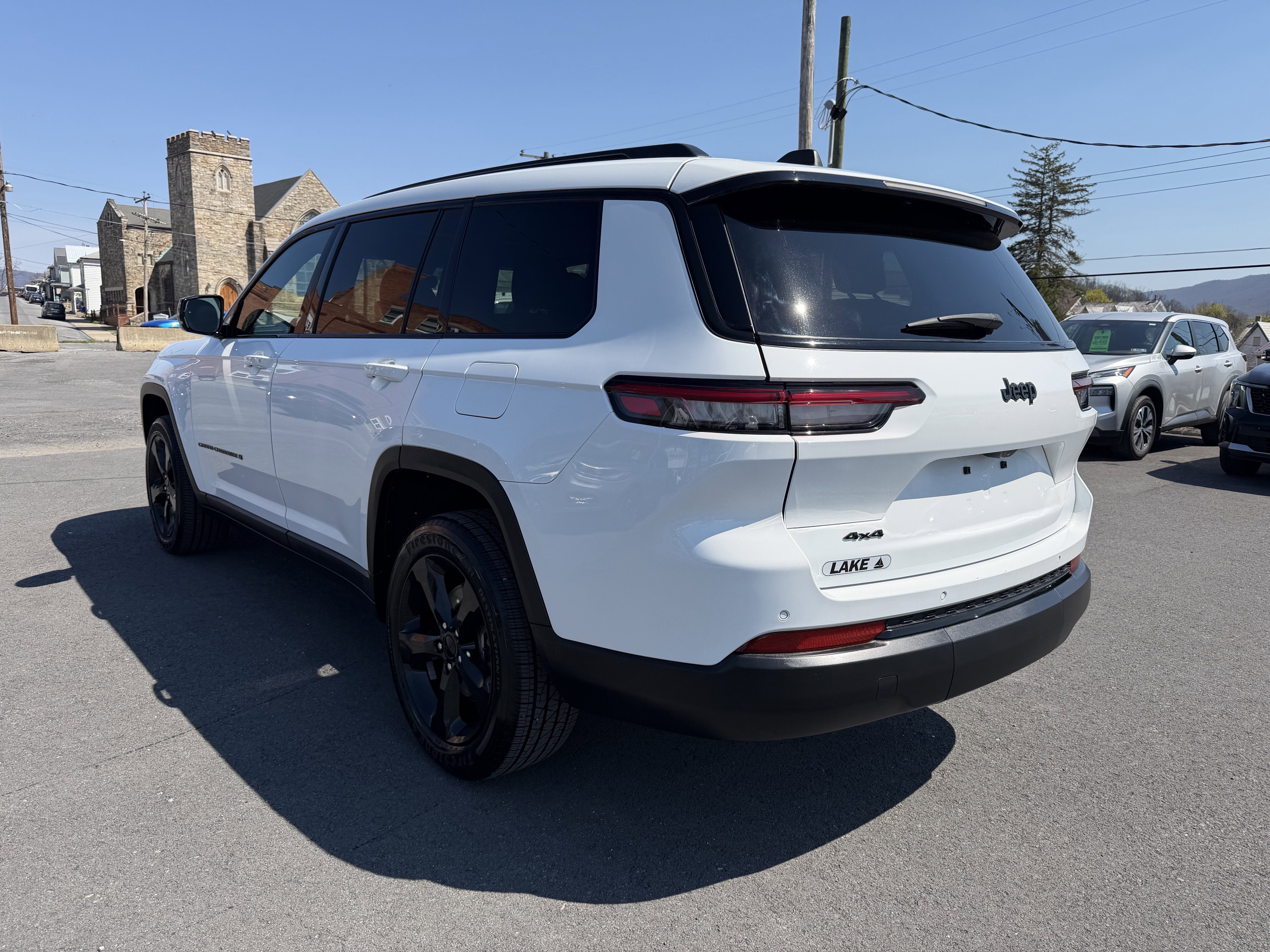2023 Jeep GRAND CHEROKEE ALTITUDE
