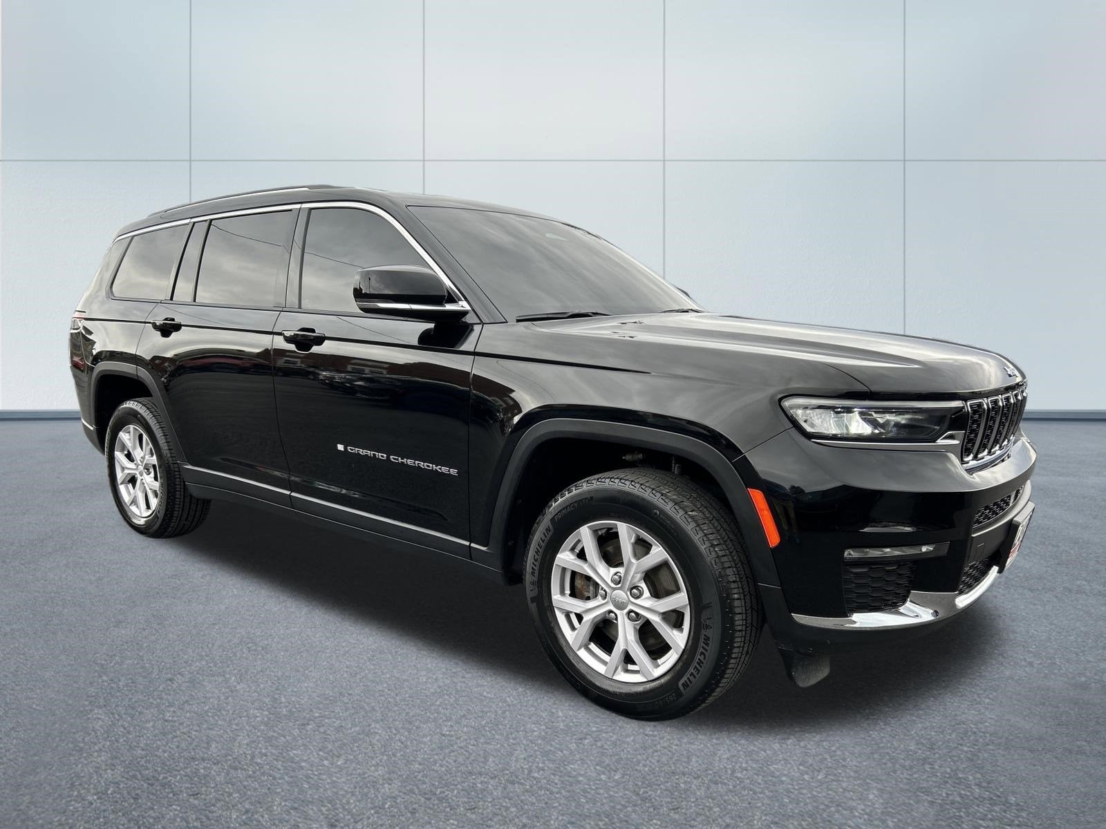 2022 Jeep GRAND CHEROKEE LIMITED