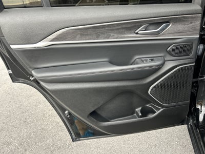 2022 Jeep GRAND CHEROKEE LIMITED