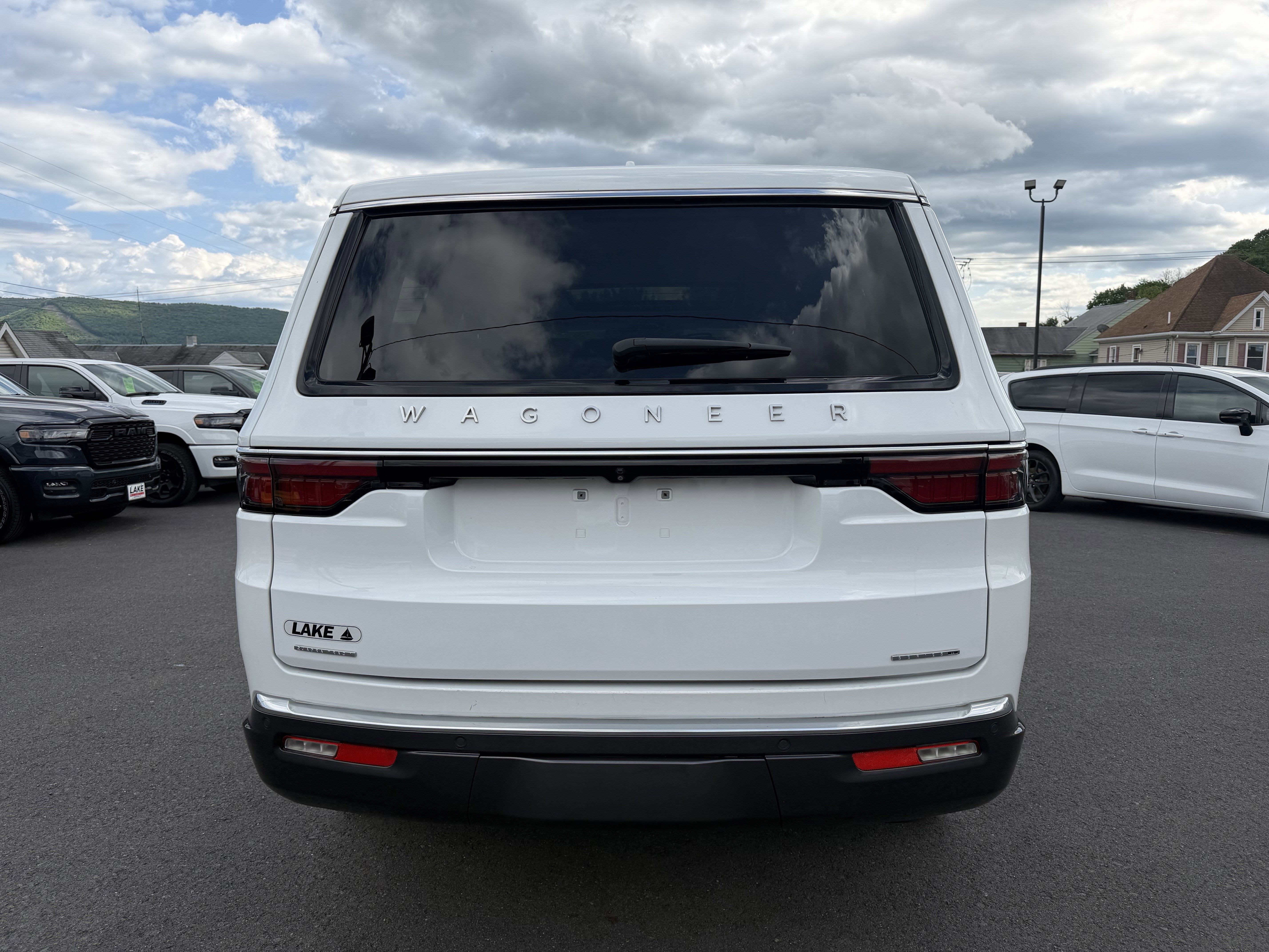 2022 Jeep WAGONEER SERIES II