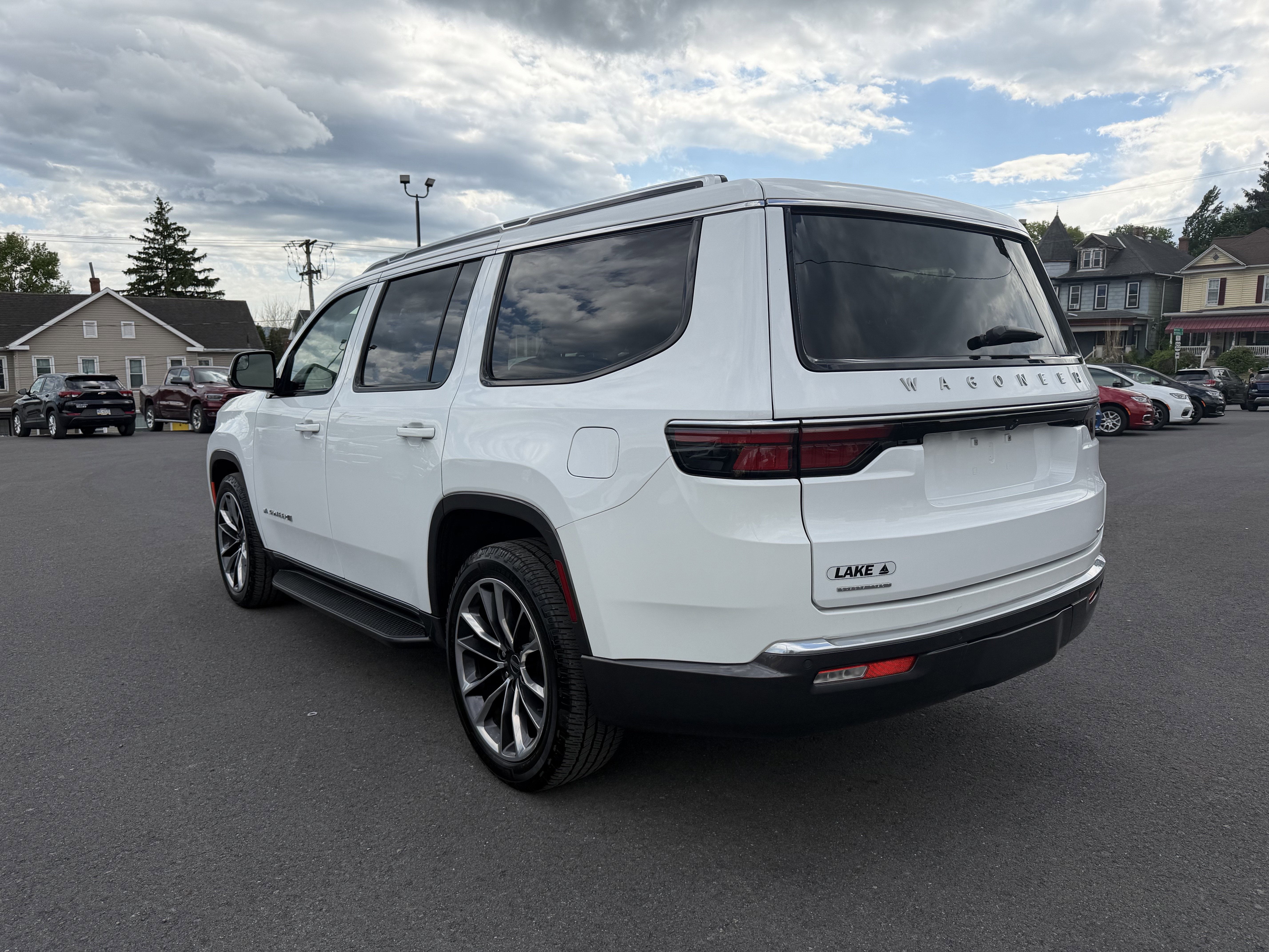 2022 Jeep WAGONEER SERIES II