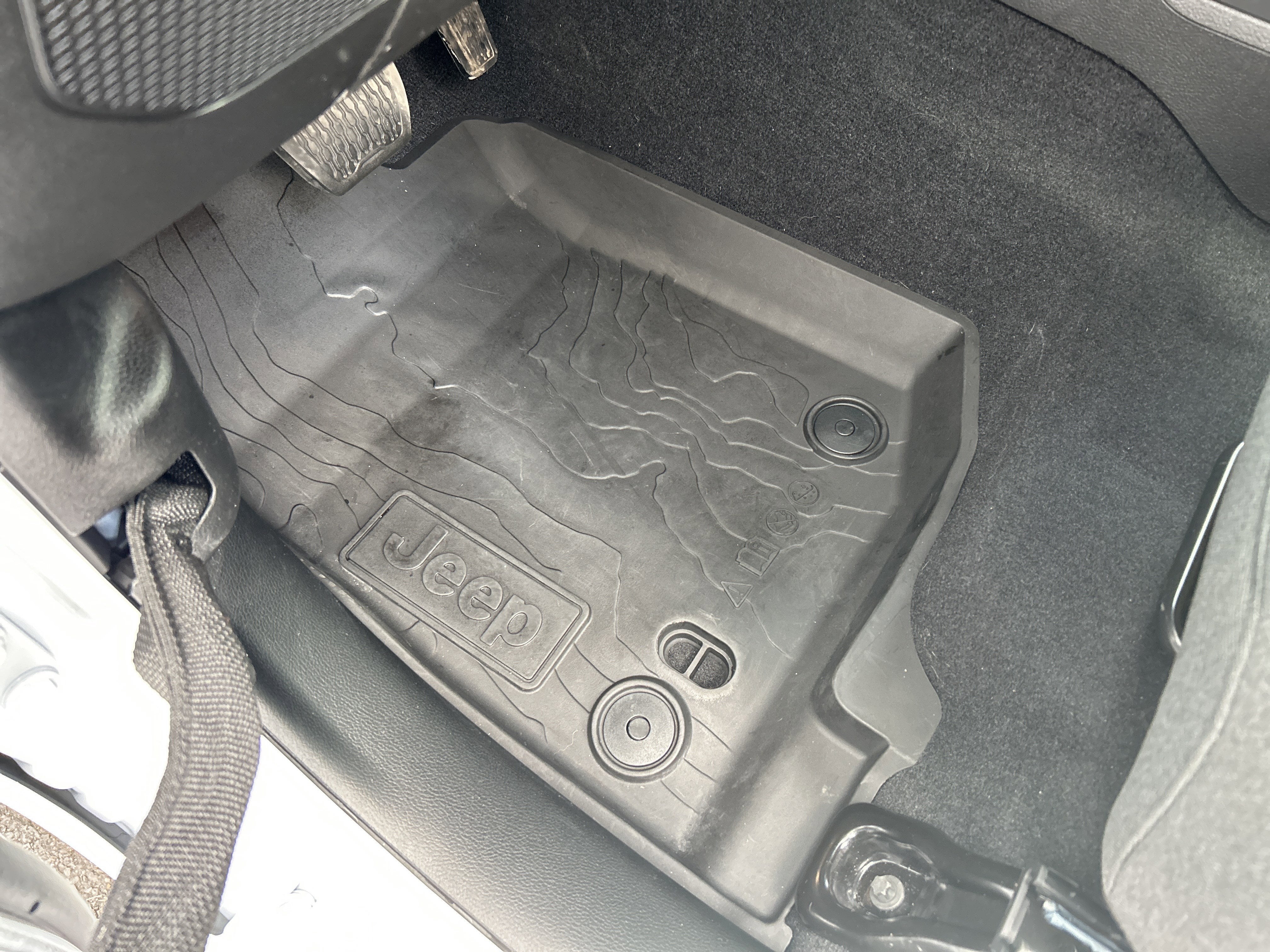 2025 Jeep GLADIATOR JTJS98