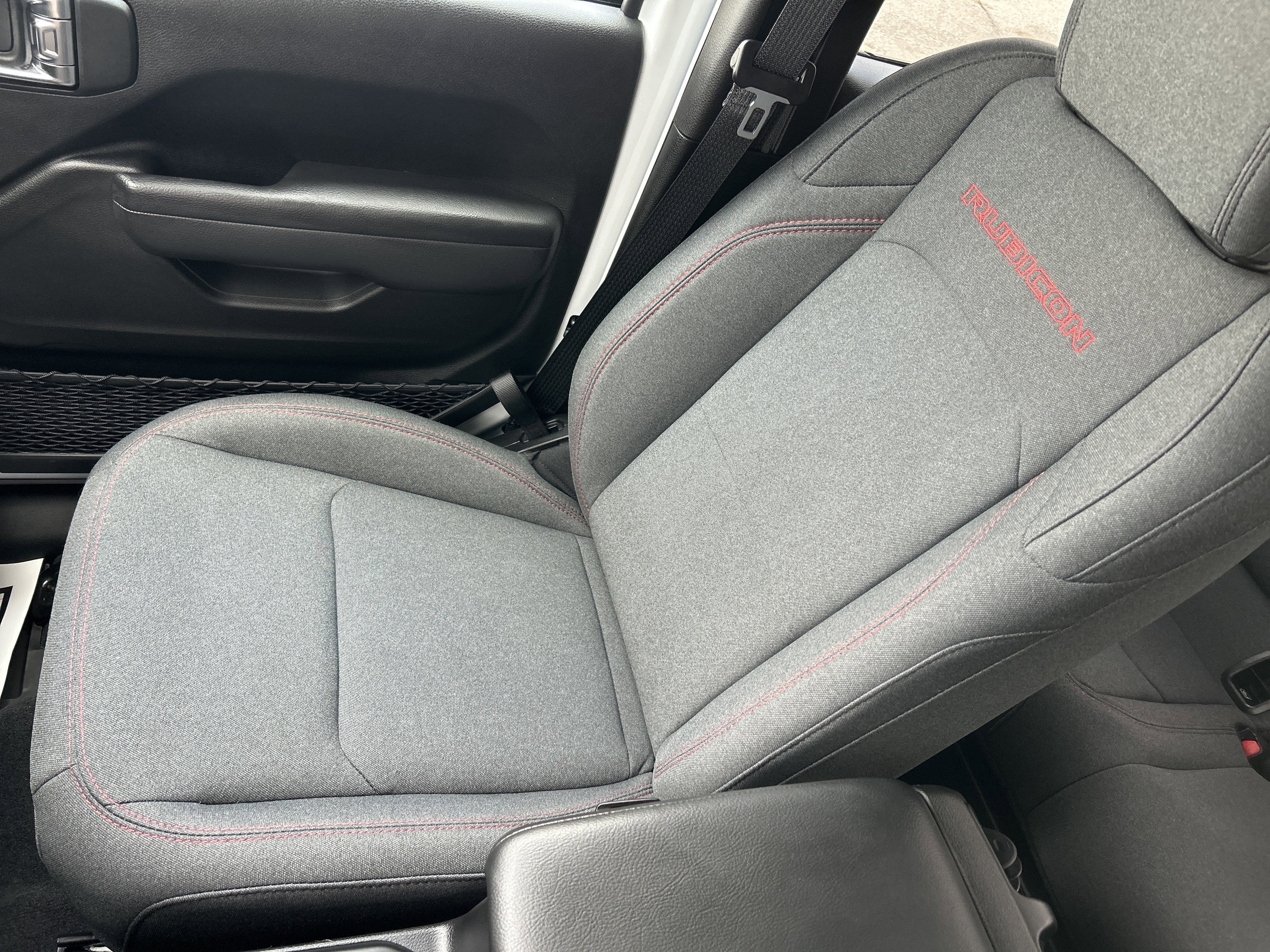 2025 Jeep GLADIATOR JTJS98