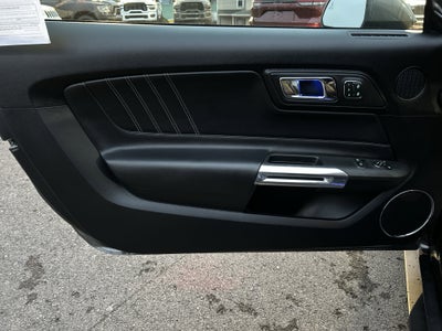 2016 Ford MUSTANG PREMIUM