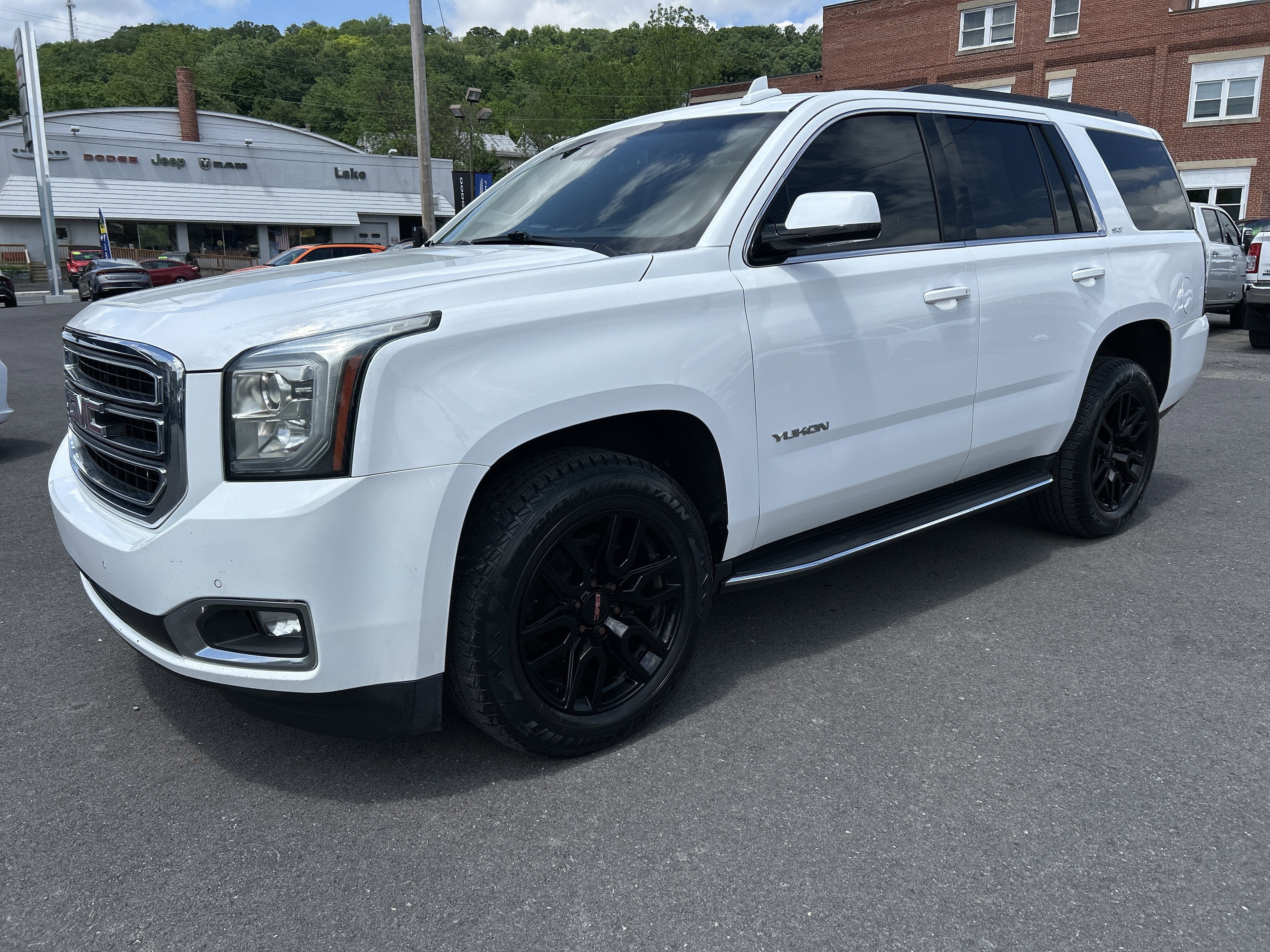 2020 GMC YUKON SLT