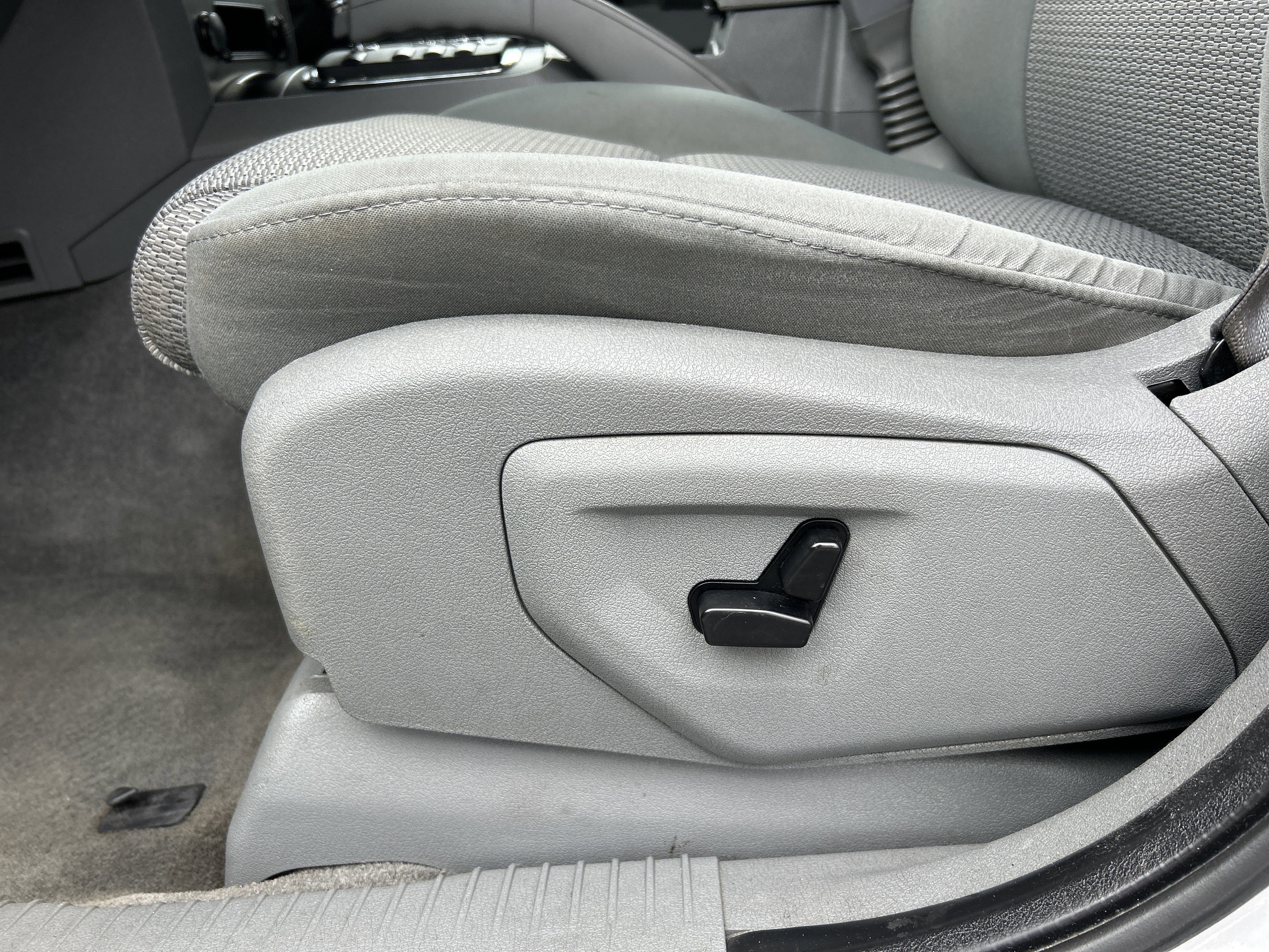 2007 Jeep Commander Sport
