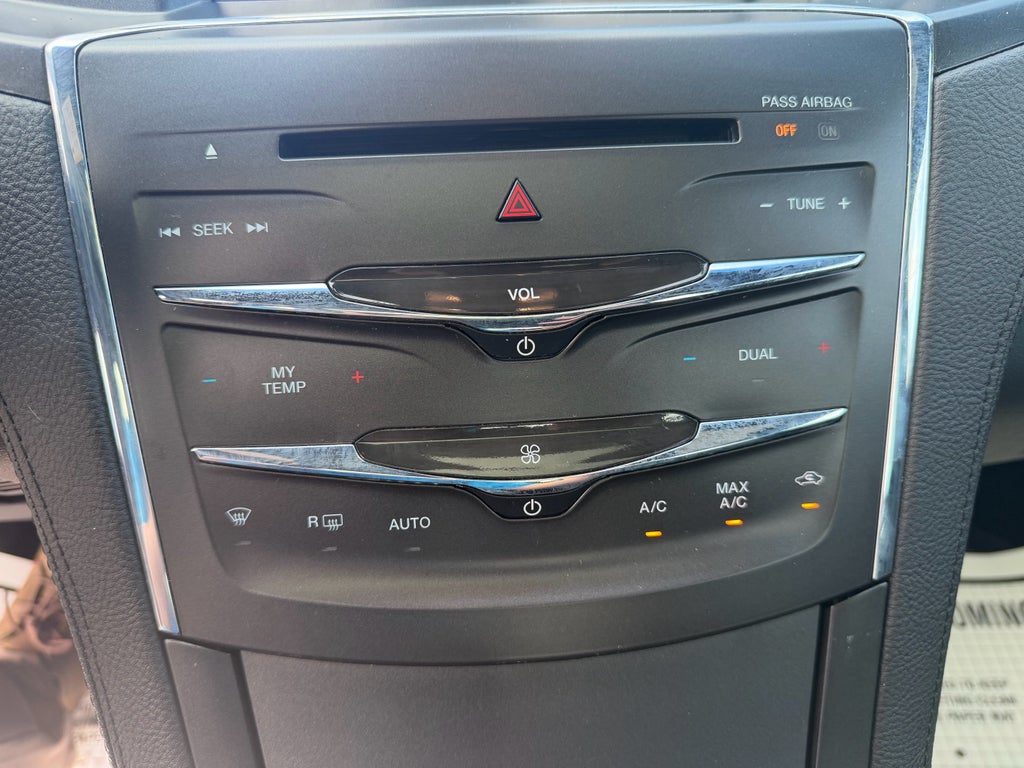 2013 Lincoln MKS Base