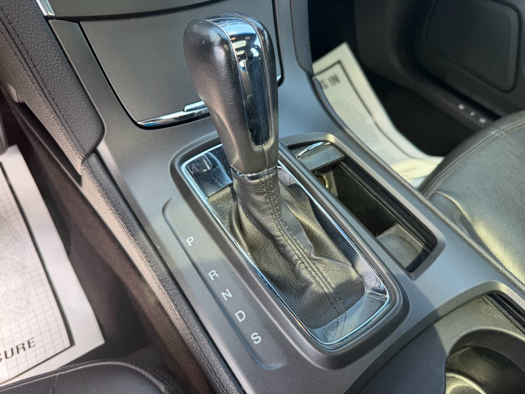 2013 Lincoln MKS Base