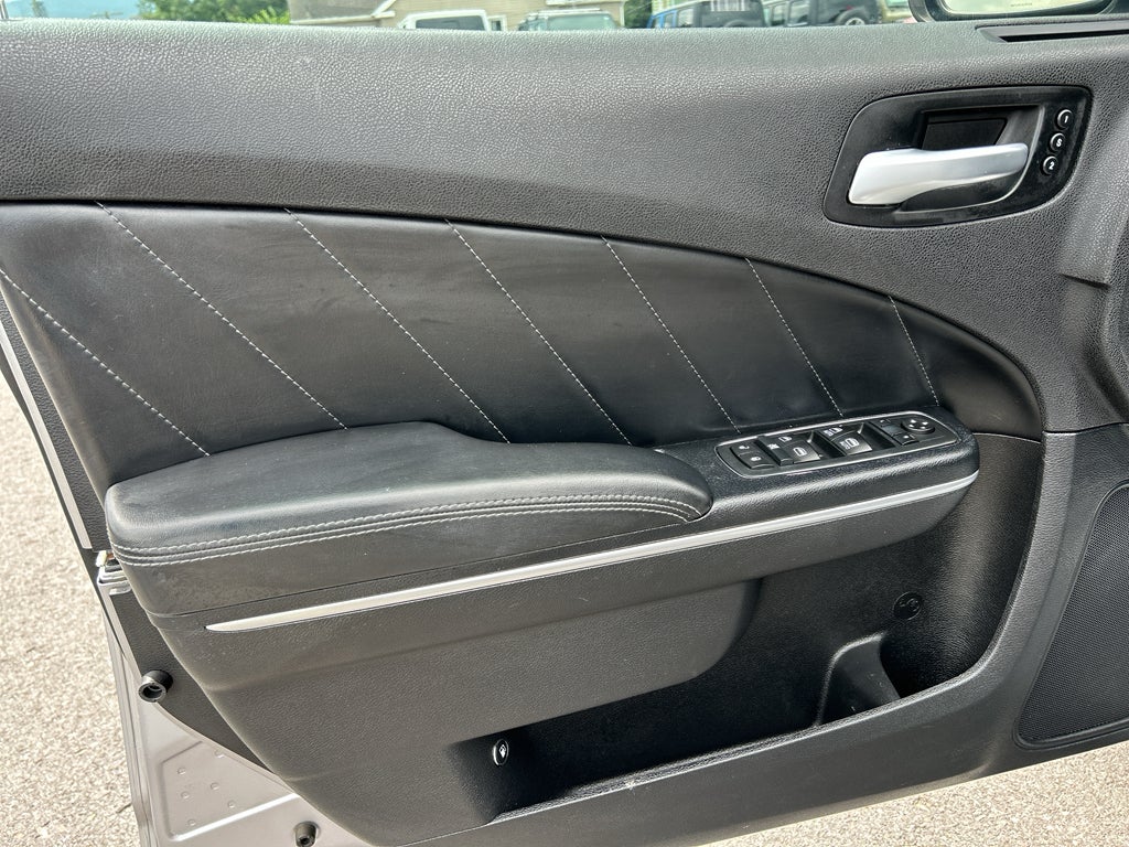 2015 Dodge Charger SXT
