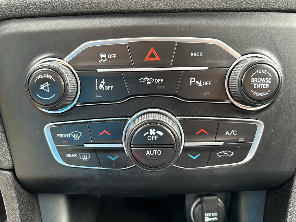 2015 Dodge Charger SXT