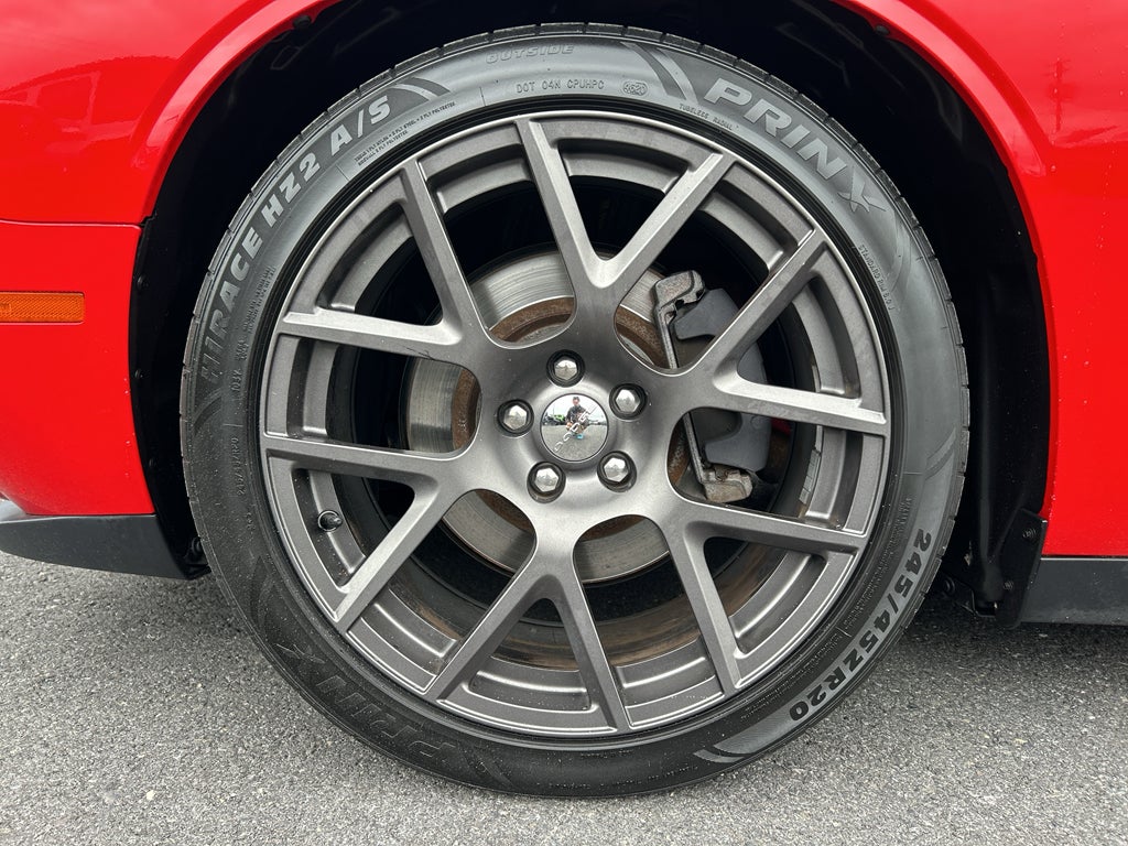 2016 Dodge Challenger R/T Plus