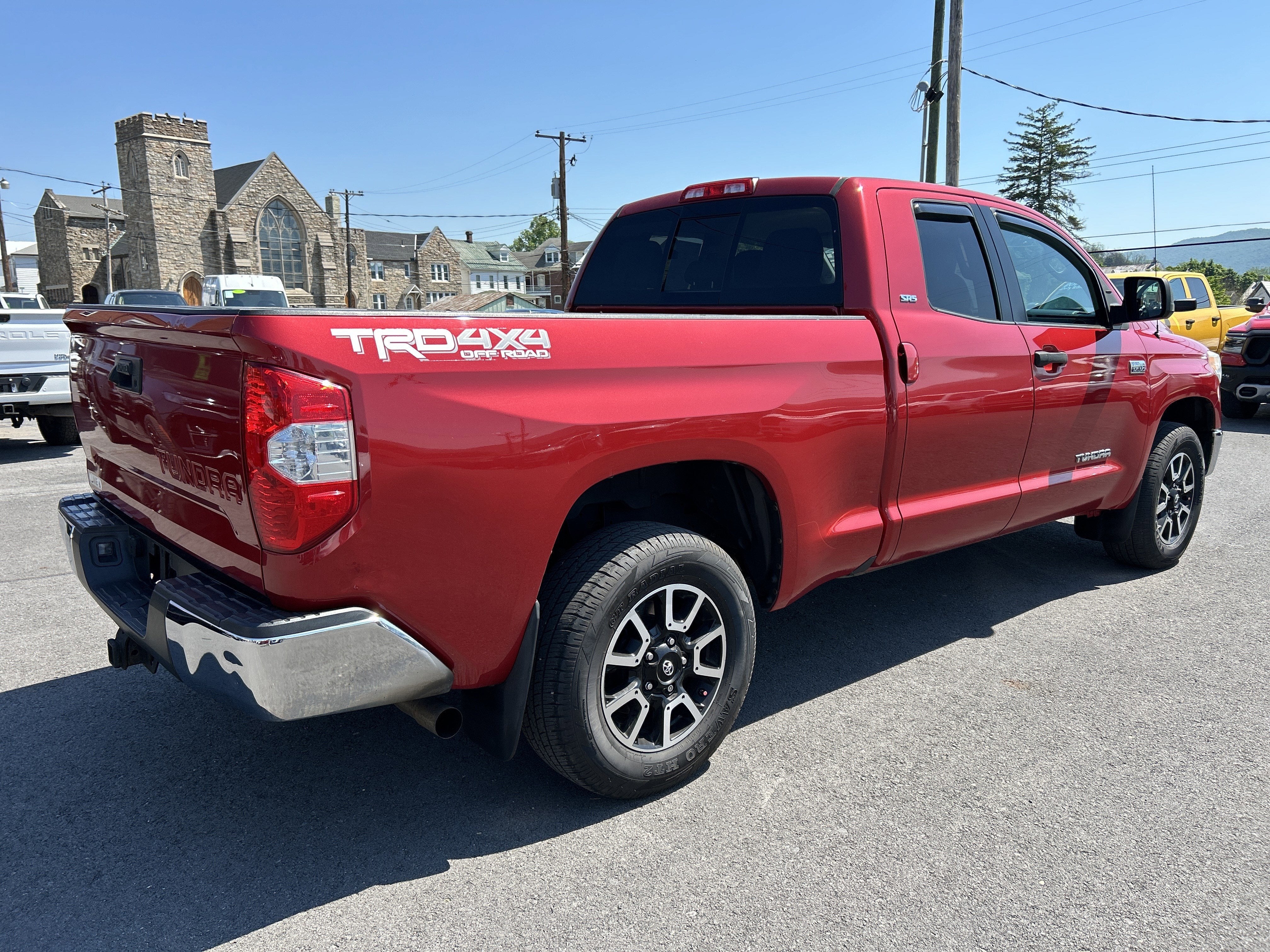 2014 Toyota TUNDRA SR5