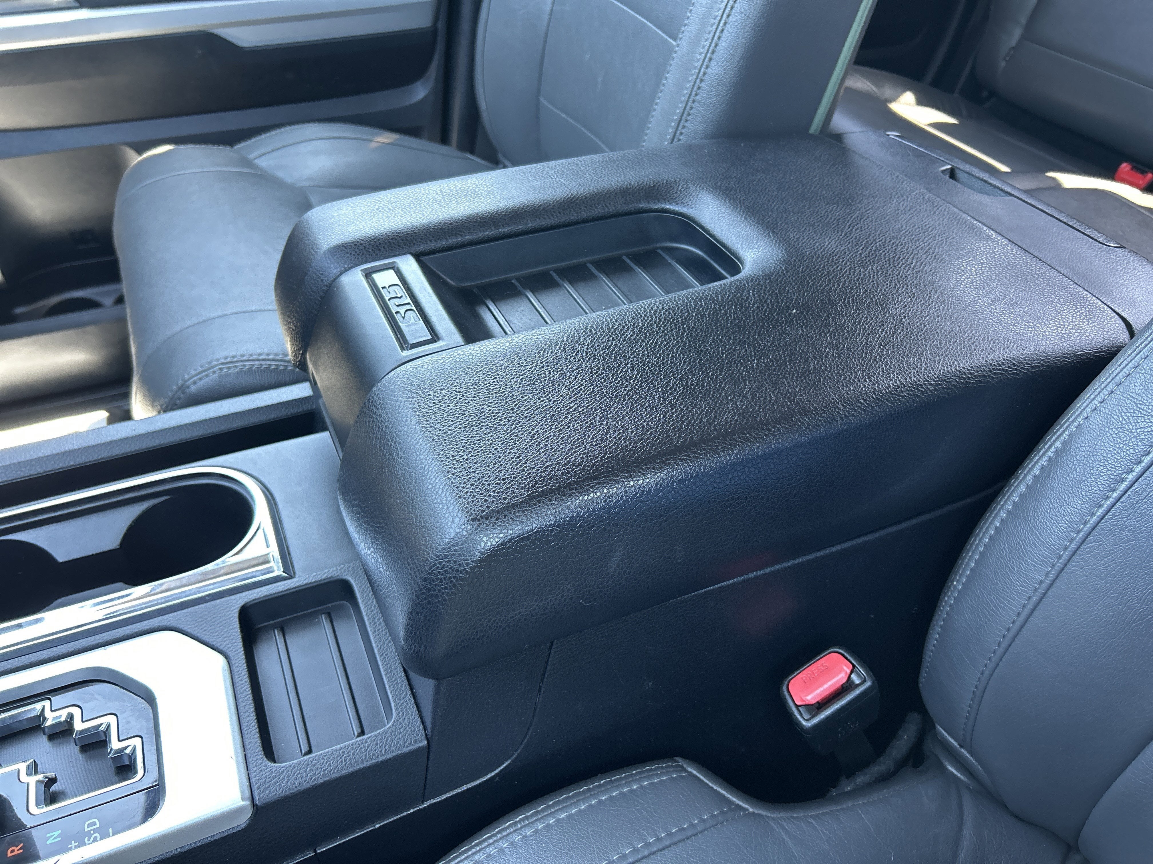 2014 Toyota TUNDRA SR5