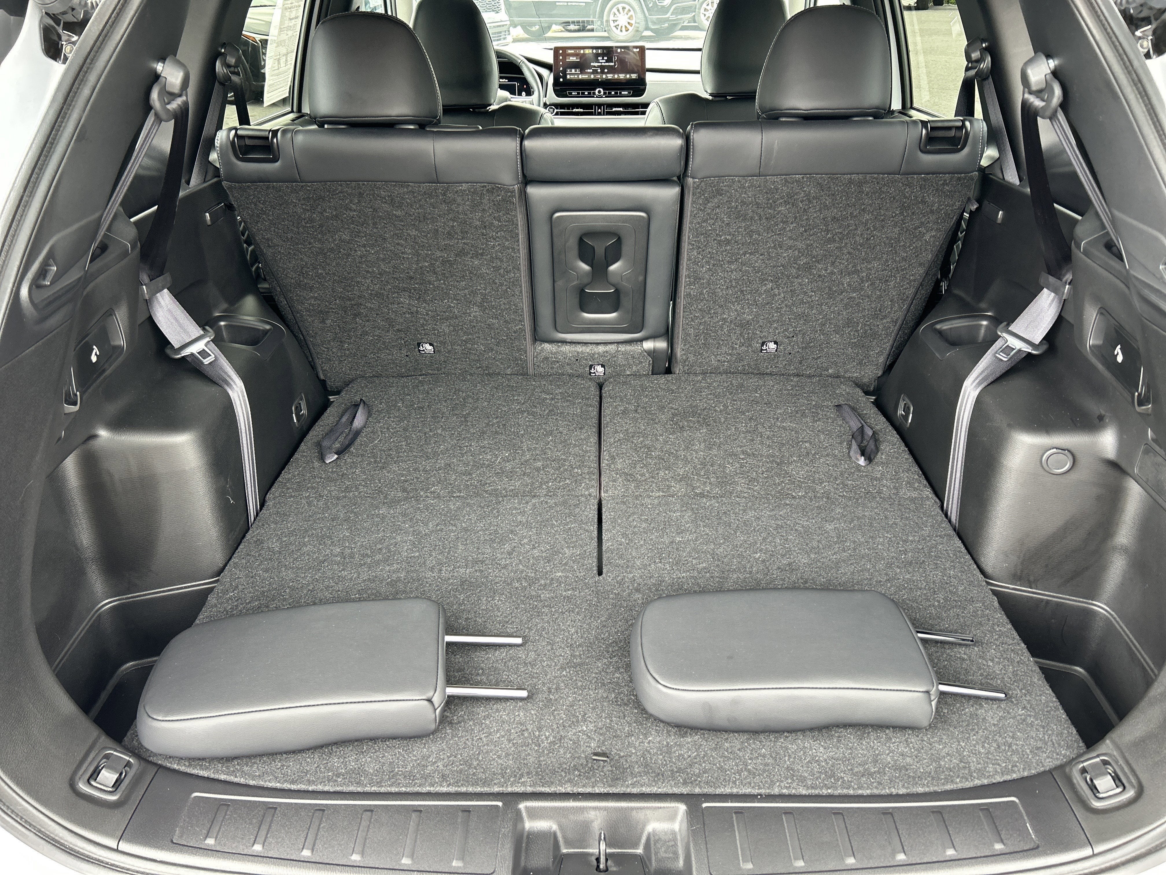 2025 Mitsubishi OUTLANDER SEL
