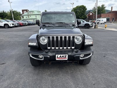 2022 Jeep Gladiator Overland 4x4