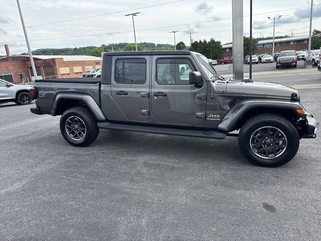 2022 Jeep Gladiator Overland 4x4