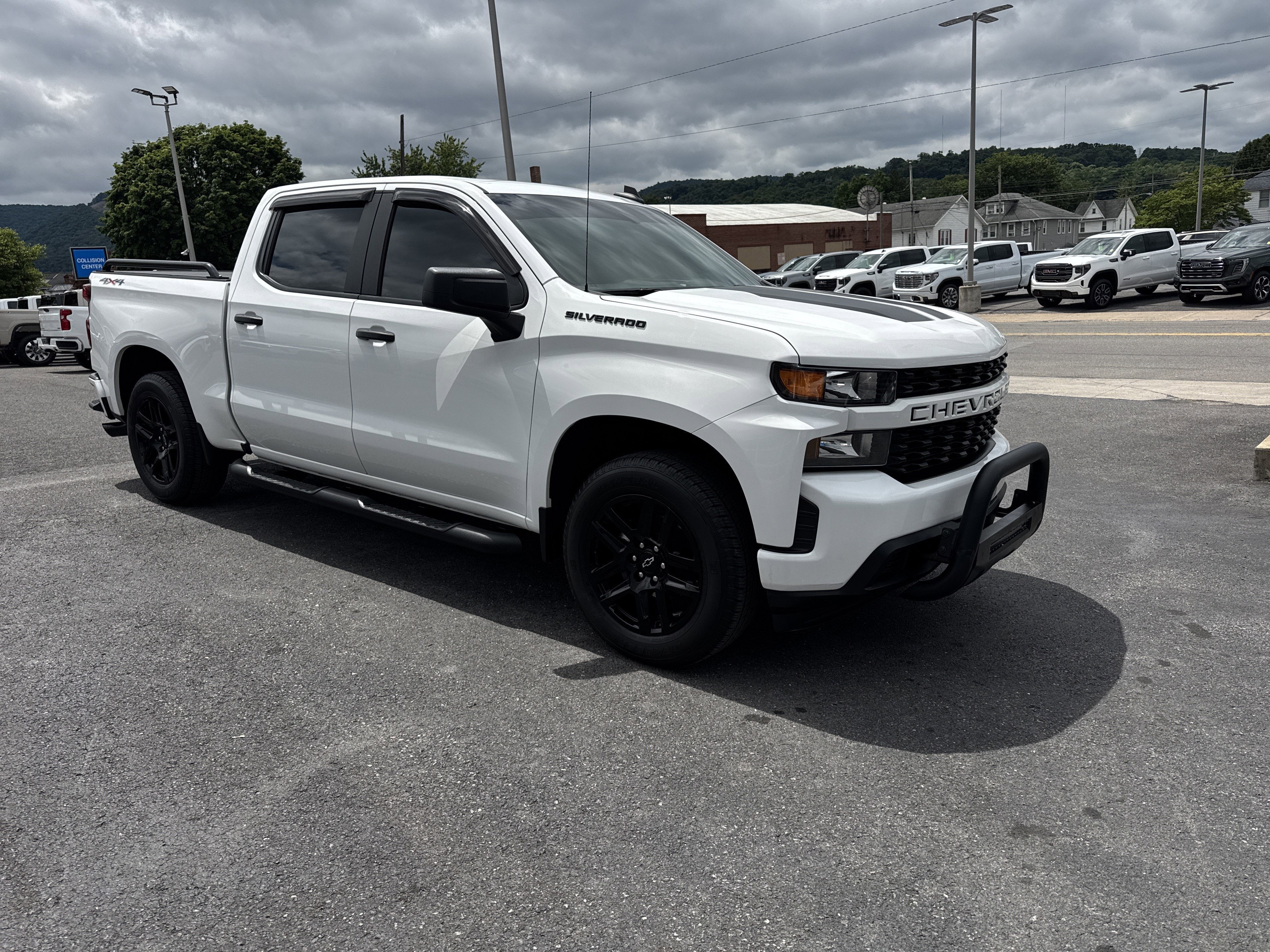 2022 Chevrolet Silverado 1500 LTD Custom