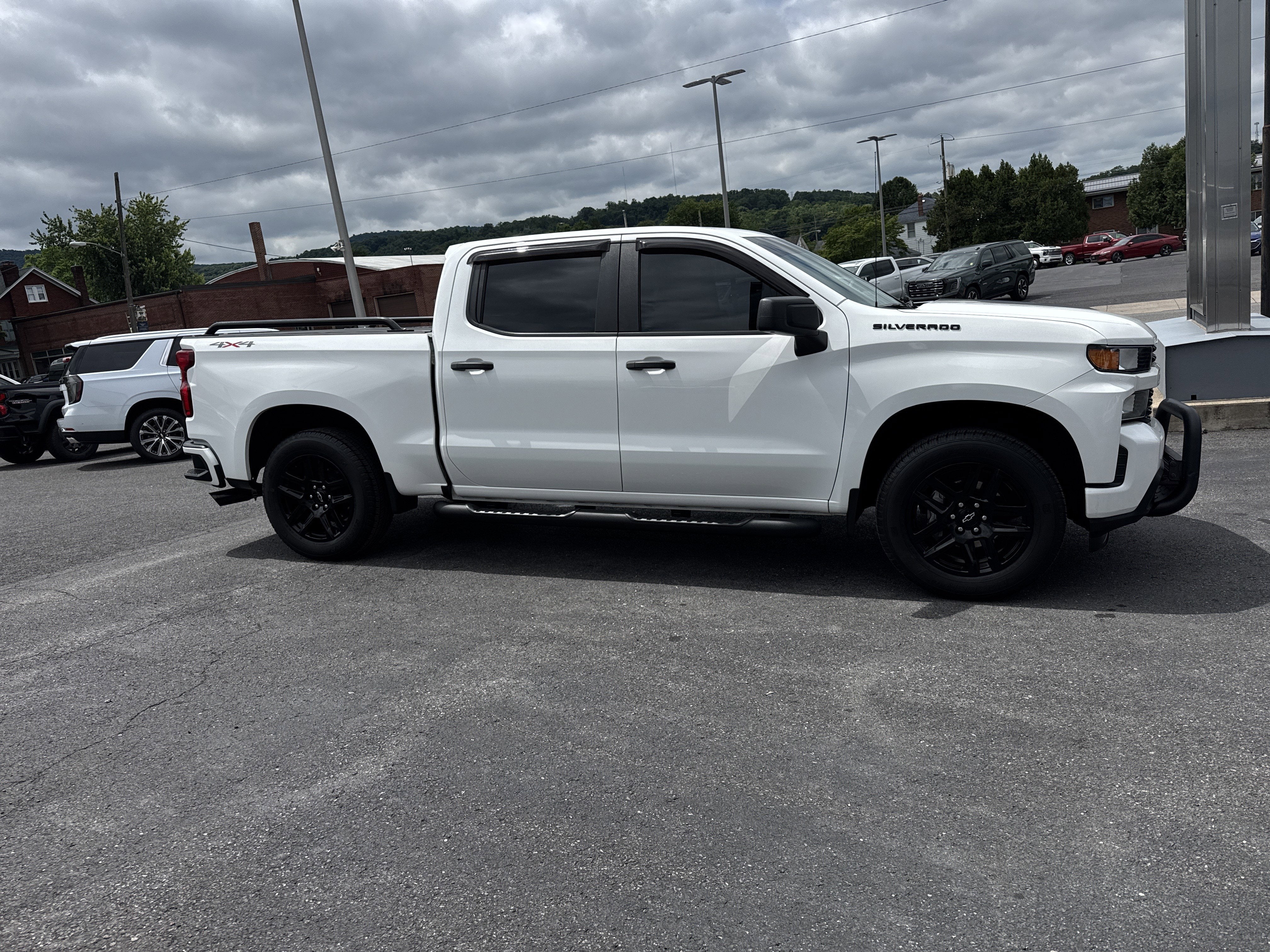 2022 Chevrolet Silverado 1500 LTD Custom