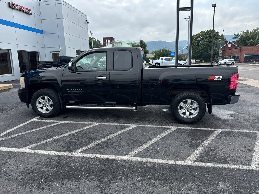 2010 Chevrolet Silverado 1500 LS