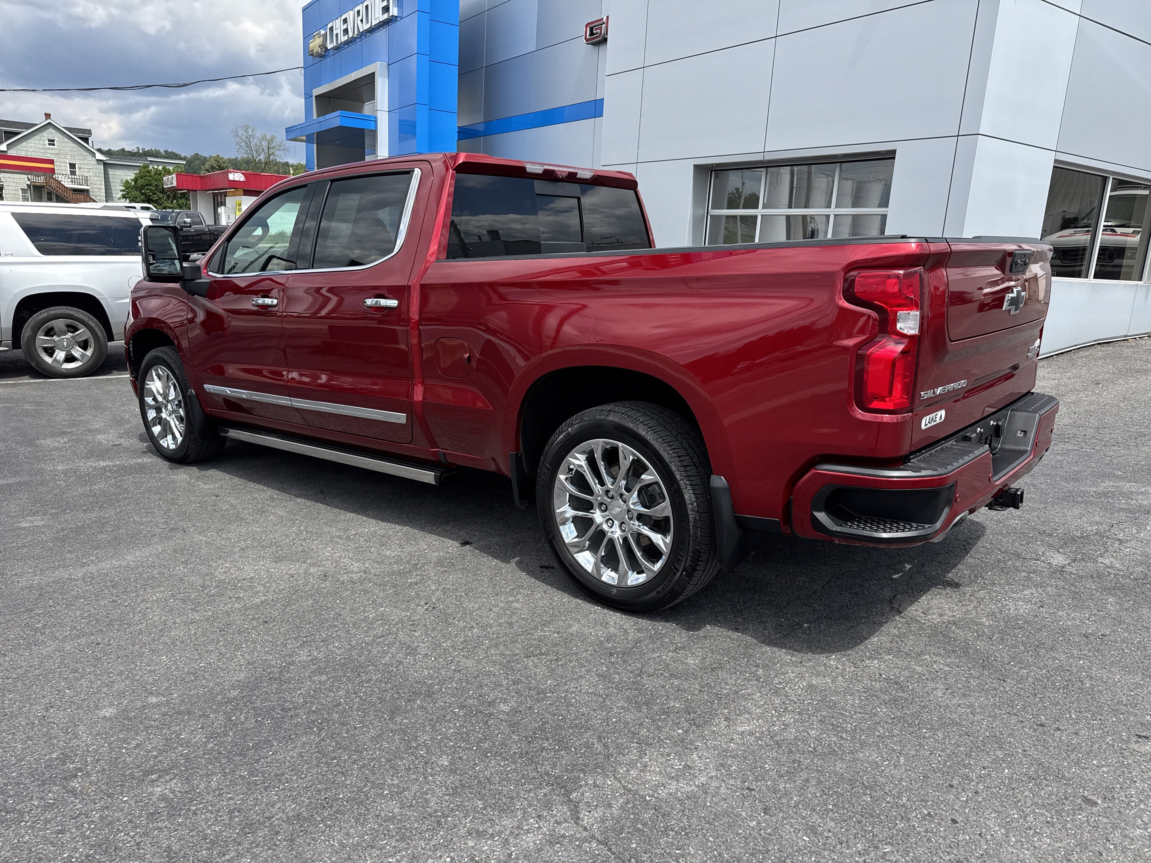 2023 Chevrolet Silverado 1500 High Country