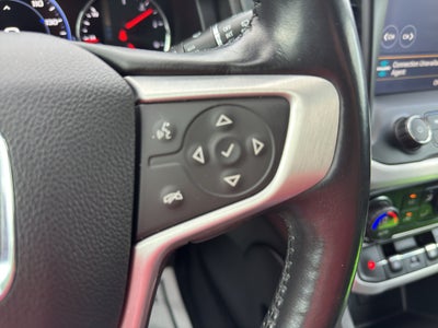 2021 GMC Acadia SLT