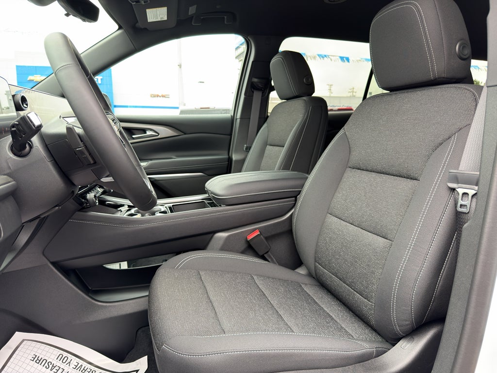 2026 Chevrolet Traverse LT - Photo 12