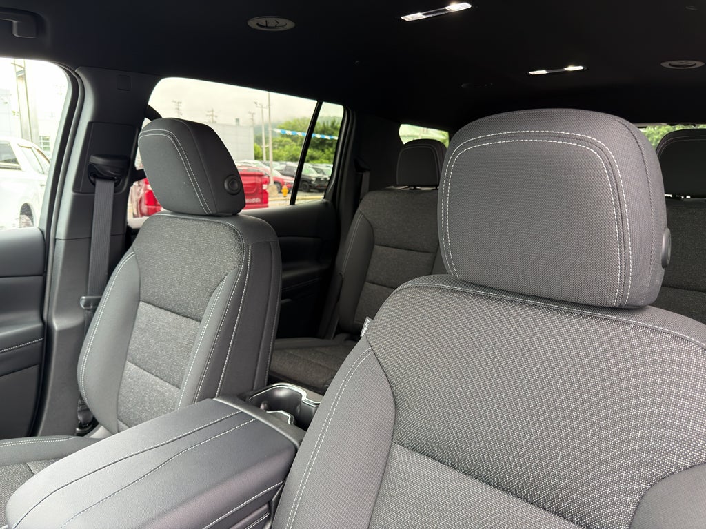 2026 Chevrolet Traverse LT - Photo 13
