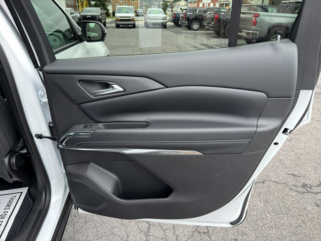 2026 Chevrolet Traverse LT - Photo 37