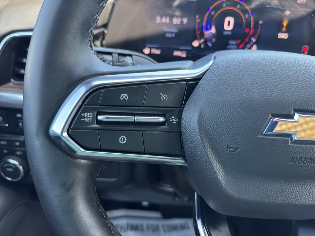 2025 Chevrolet Suburban LT