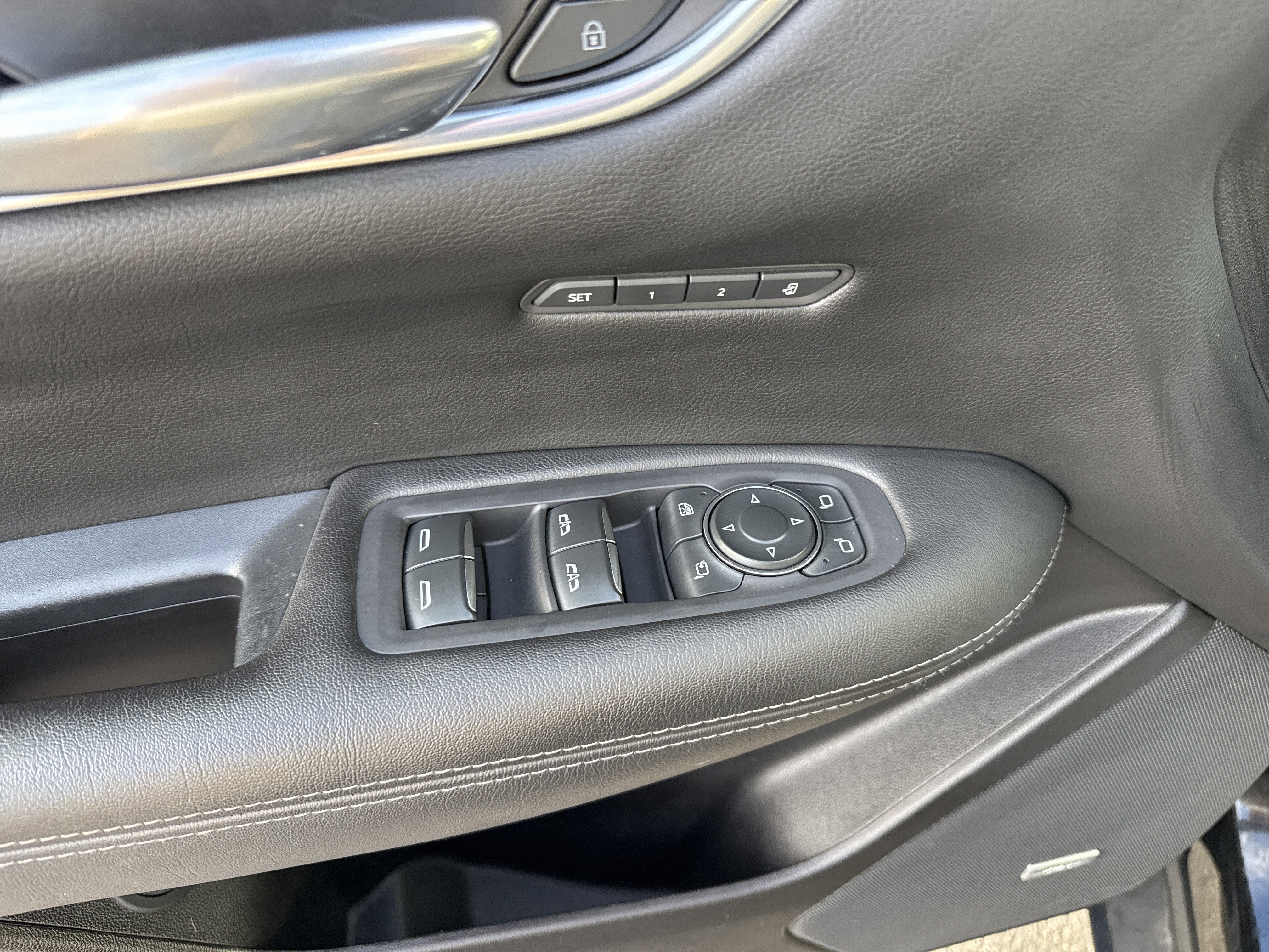 2022 Cadillac XT5 Sport