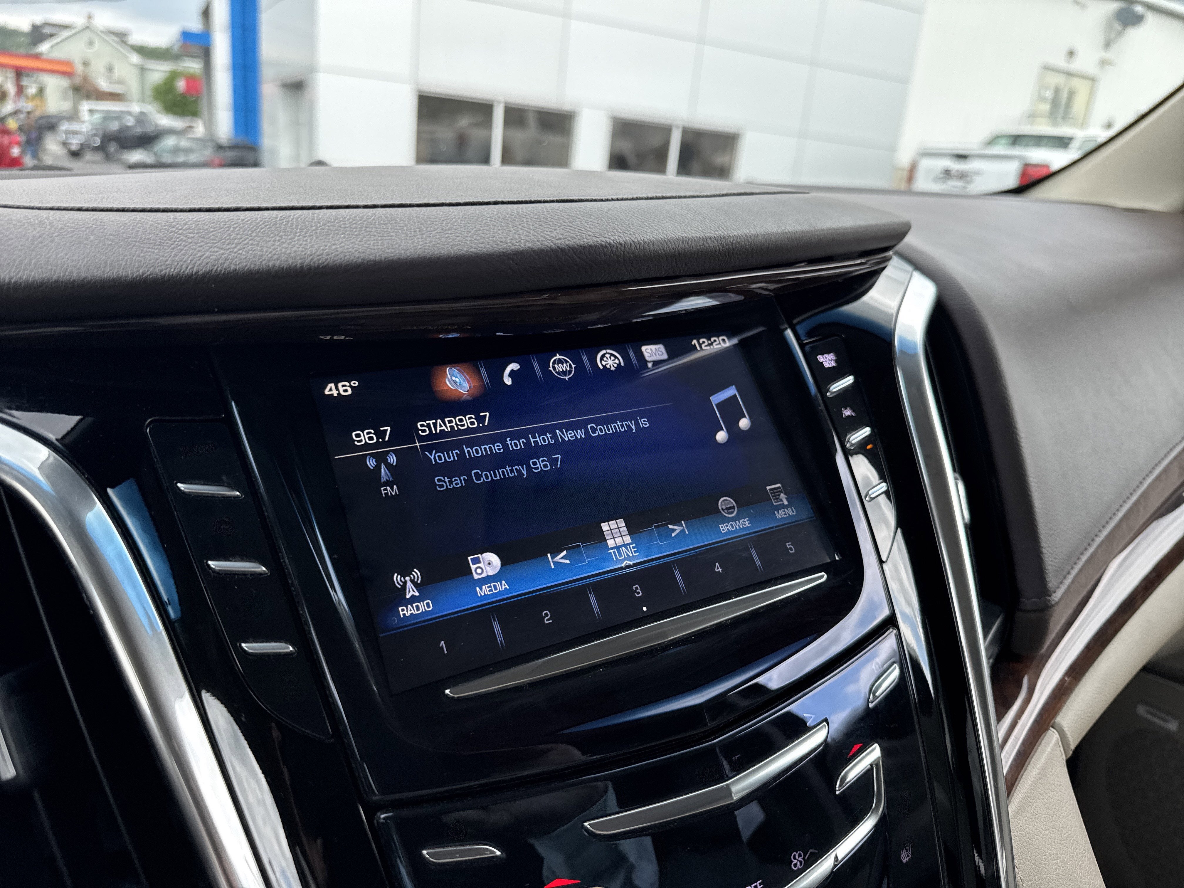2017 Cadillac Escalade ESV Premium Luxury
