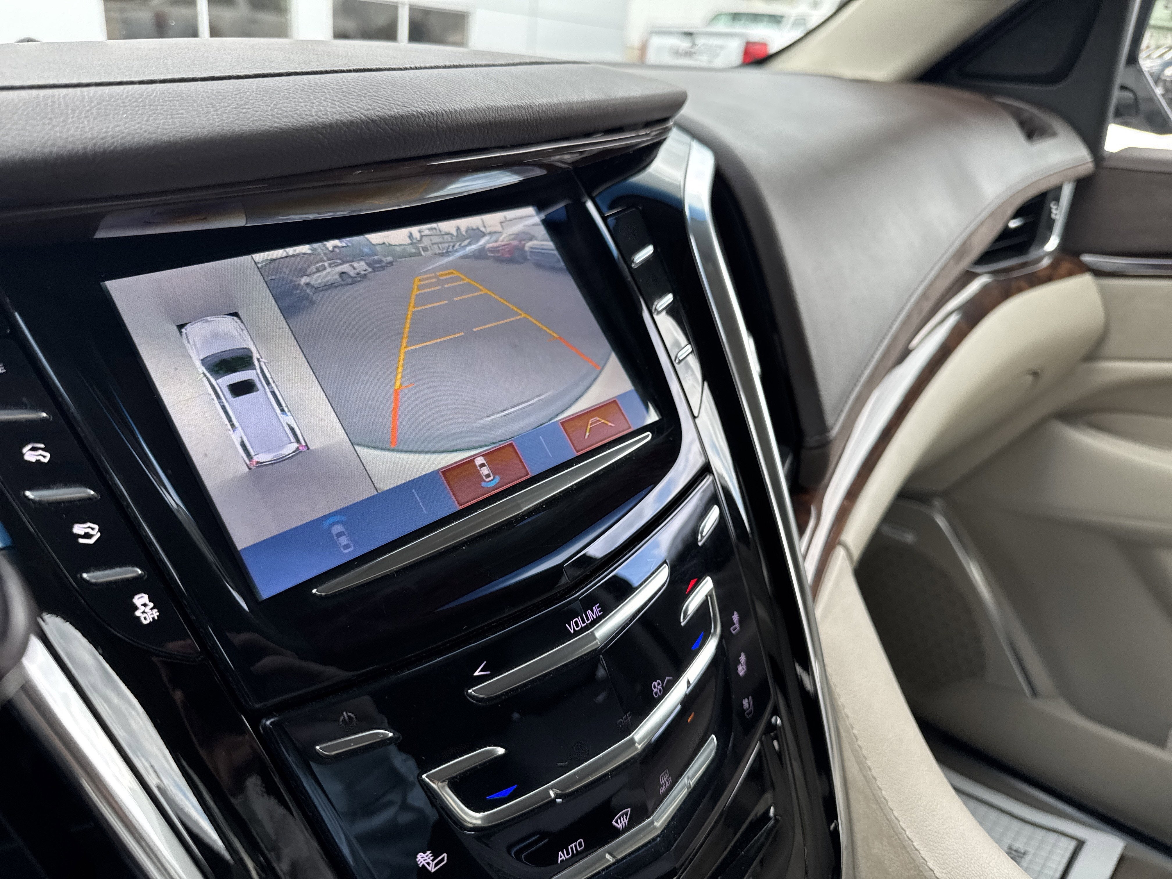2017 Cadillac Escalade ESV Premium Luxury