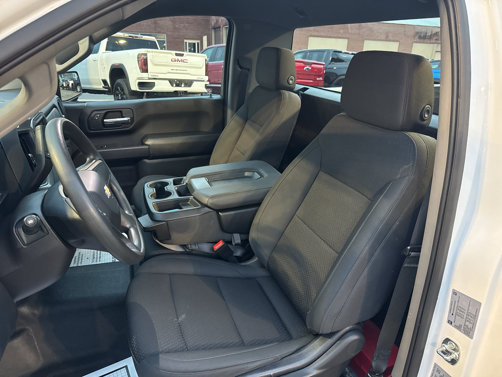 2025 Chevrolet Silverado 1500 WT