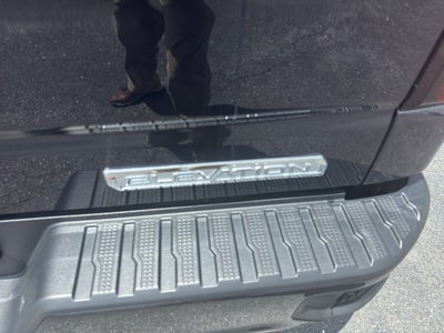 2025 GMC Sierra 1500 Elevation