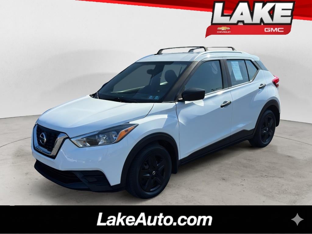 2019 Nissan Kicks S