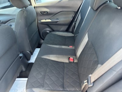 2019 Nissan Kicks S