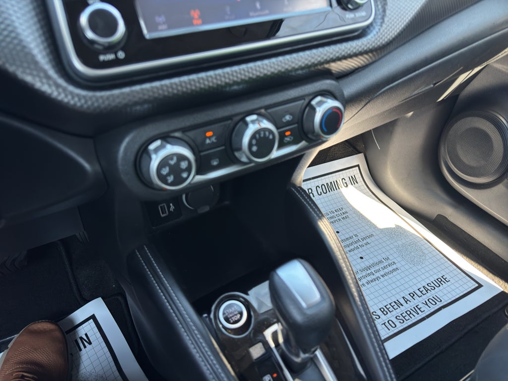 2019 Nissan Kicks S