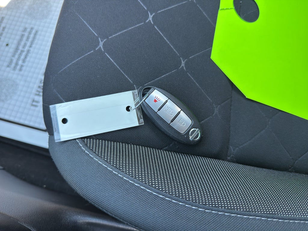 2019 Nissan Kicks S