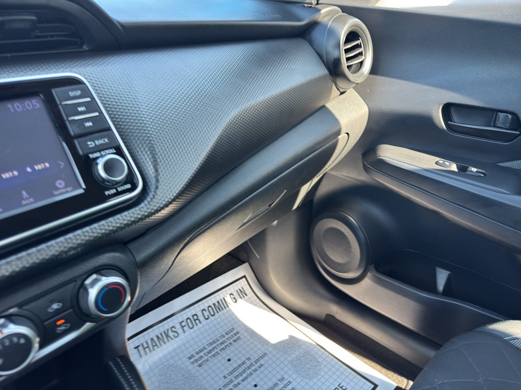 2019 Nissan Kicks S