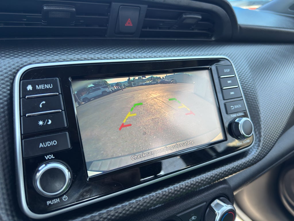 2019 Nissan Kicks S